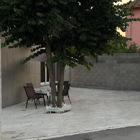 Apartman Strahinja Tivat Exterior photo
